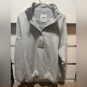 Aerie Getaway quarter snap sweatshirt